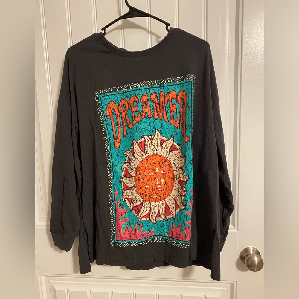 Long sleeved t shirt!